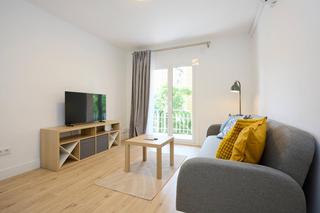 Location Appartement  Carrer d'alcúdia. Luminoso piso de 3 dormitorios en alquiler