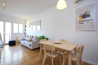 Lloguer Pis  Carrer de la mare de déu del remei. Luminoso piso de 3 habitaciones cerca de av. parallel