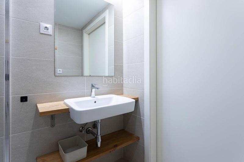 Foto c7adccc1-92d1-4083-a774-b0b887dfc62d. Location rez-de-chaussée dans Can Serra Hospitalet de Llobregat (L´)