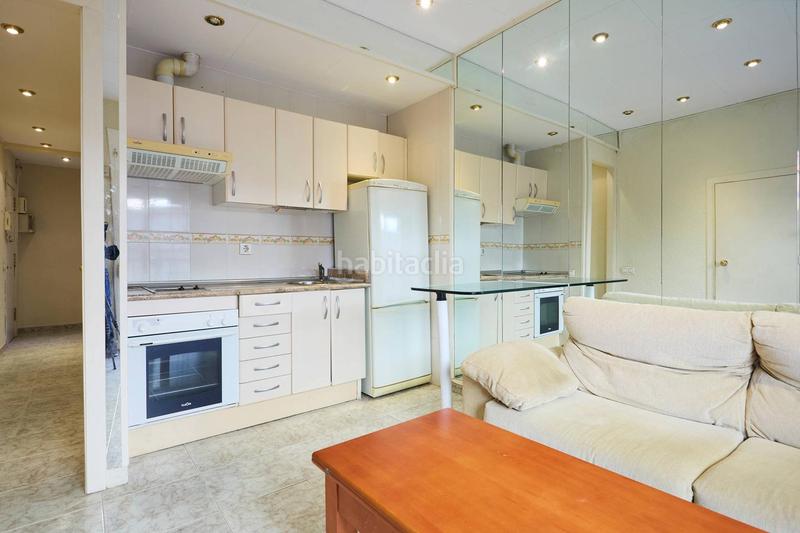 Foto c257141d-c669-46e3-9dec-6aa780599059. Rent flat in Raval Barcelona