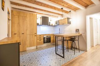 Miete Etagenwohnung  Carrer de l'om. Encantador piso de 2 dormitorios con oficina