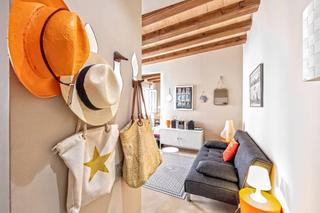 Etagenwohnung in Carrer de l'Almirall Barceló