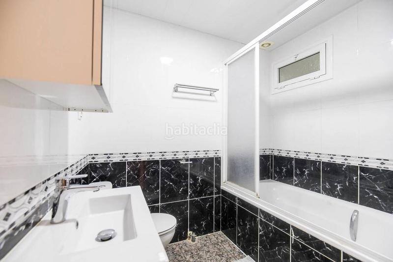 Foto 40f7a2cd-4320-4129-a974-8c3767e59e93. Alquiler piso acogedora vivienda en la Barceloneta con dos habitaciones en Barcelona