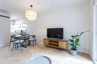 Affitto Appartamento  Plaça de pompeu gener. Alquiler de vivienda amueblada y equipada en la barceloneta, bar