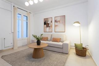Affitto Appartamento  Carrer d'entença. Acogedora vivienda en eixample, barcelona