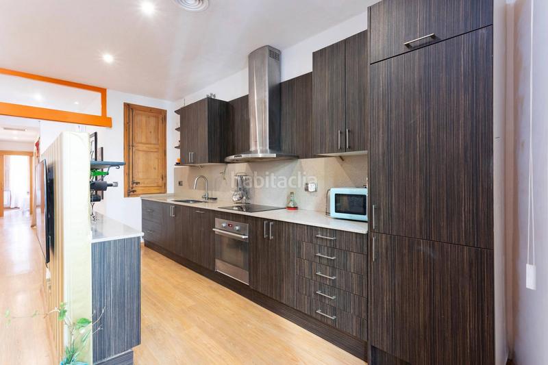 Foto 7f0ae3f6-4c41-42fb-a393-d6180e9ae424. Affitto appartamento in Sants Barcelona