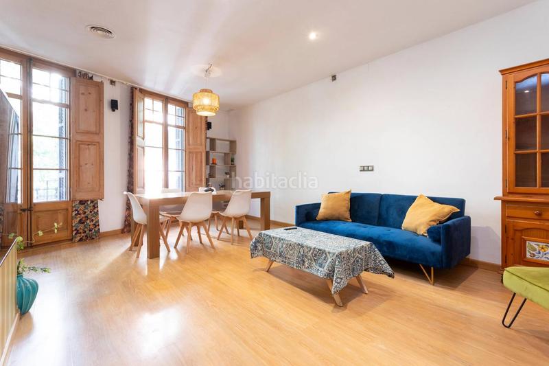 Foto 4741c1e8-8d55-4e48-8ad3-b0678f5d4966. Alquiler piso amplia vivienda en Sants, en Sants Barcelona