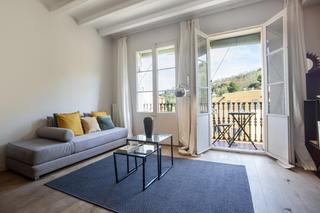 Lloguer Pis  Carrer nou de la rambla. Moderno loft en alquiler