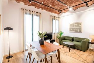 Location Appartement  Carrer del comte d'urgell. Encantador piso de 2 dormitorios en alquiler