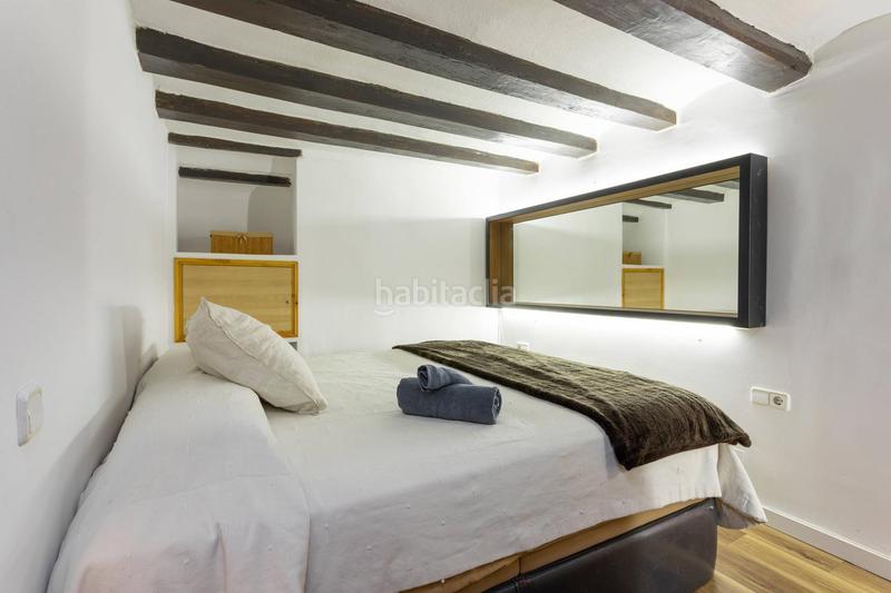 Foto eb2fe795-2bd7-439c-98a1-134a9ca7cb96. Alquiler piso alquiler de vivienda en el corazón del barri Gòtic en Barcelona