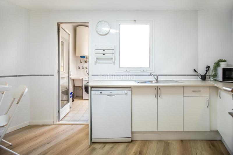 Foto ef48d8bd-20a7-4d71-a3bb-6f38fbec1692. Location appartement dans Navas Barcelona