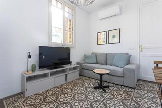 Lloguer Pis  Carrer de taxdirt. Acogedora vivienda amueblada en baix guinardó, barcelona