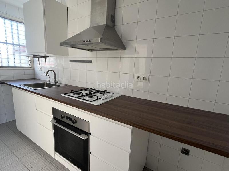 Foto 5e8bf29b-1927-4e8e-a7f0-78f01635e0d9. Dachwohnung mit heizung in St. Pere - Sta. Caterina - El Born Barcelona