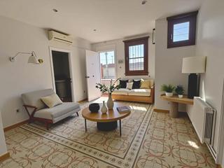 Penthouse  Carrer dels vigatans. Ámplio y céntrico ático en venta en el born
