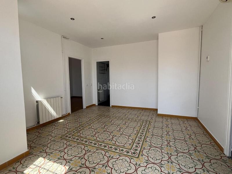 Foto f54945dc-bf4f-4ecf-888d-f6e7a9623e2a. Dachwohnung mit heizung in St. Pere - Sta. Caterina - El Born Barcelona