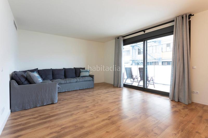 Foto 41d2faa0-d8f2-42a5-b1a5-b2bedd3e1c03. Alquiler piso amplia vivienda de alquiler a largo plazo en lhospitalet de llobregat en Hospitalet de Llobregat (L´)