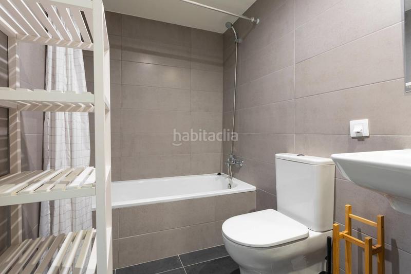 Foto fed99a96-881d-4cd8-8639-b18f53fa5ad5. Lloguer pis amb piscina a Santa Eulàlia Hospitalet de Llobregat (L´)