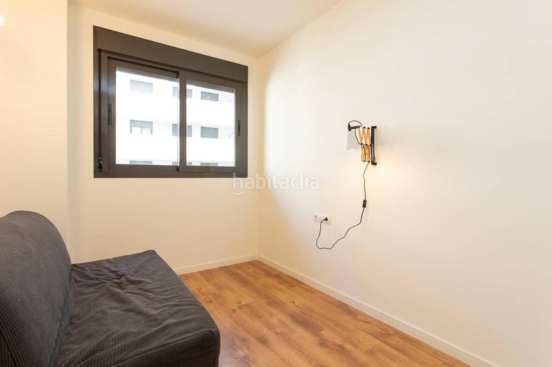 Foto 0b947e35-90be-4ef1-b3c8-9b1e2742d1f3. Miete etagenwohnung mit pool in Santa Eulàlia Hospitalet de Llobregat (L´)