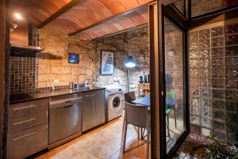 Foto 33ff2799-7fbe-4f42-88b5-b72ff5d5b6da. Alquiler planta baja estudio de una habitación en alquiler en Barcelona