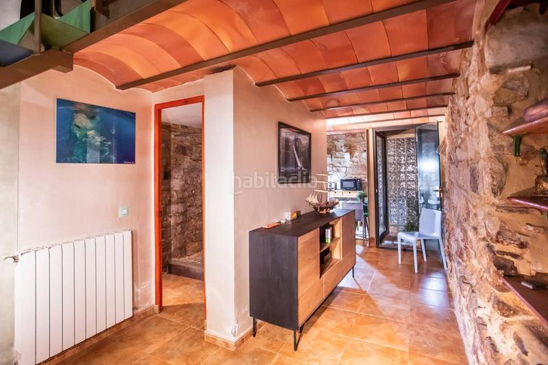 Foto b8629a5e-ac52-4869-bff3-e70e0bb51971. Alquiler planta baja estudio de una habitación en alquiler en Barcelona