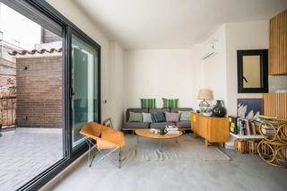 Lloguer Pis  Carrer del bou de sant pere. Ático contemporáneo de 3 habitaciones con hermosa terraza