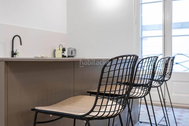 Foto 1cb79ba0-6630-4076-81d8-40170d36c003. Alquiler piso moderna vivienda en el corazón del barri Gòtic, en Barcelona