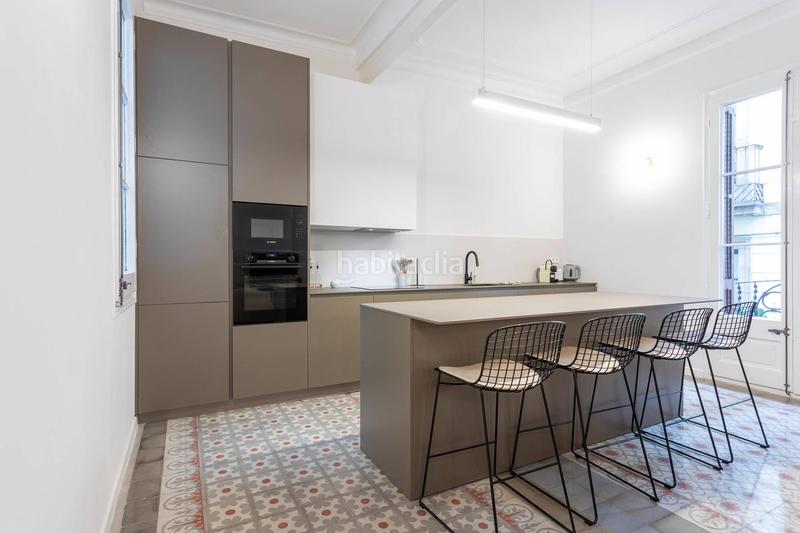 Foto 82ce36bd-de3e-4878-85a9-619cfd95632d. Alquiler piso moderna vivienda en el corazón del barri Gòtic, en Barcelona