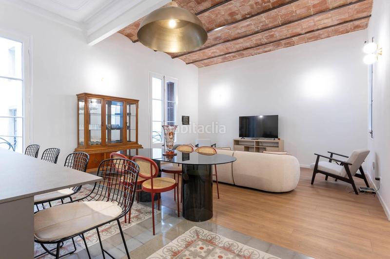 Foto e94bc831-a6b9-498f-bfd6-e44263e0b85e. Alquiler piso moderna vivienda en el corazón del barri Gòtic, en Barcelona
