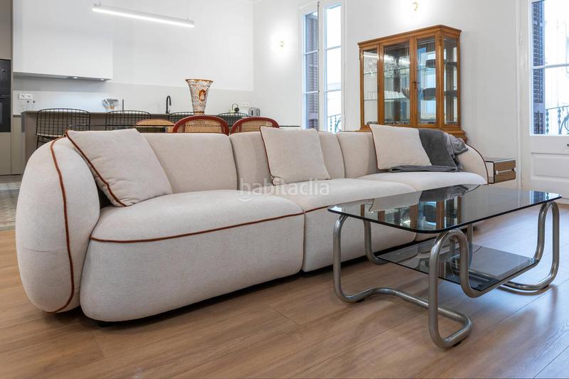 Foto f681f6ed-70cb-490b-b255-6b81b0722aad. Alquiler piso moderna vivienda en el corazón del barri Gòtic, en Barcelona