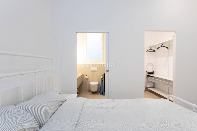 Foto d11817dc-00d6-46a7-b80b-1bb22e67f4de. Rent flat in Gòtic Barcelona