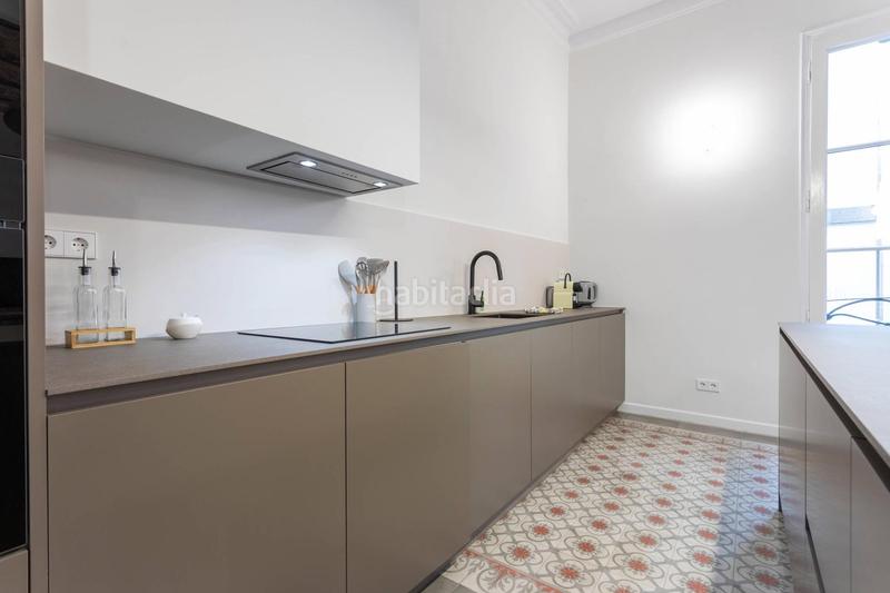 Foto d1cf6b33-7d18-49f6-8cd1-24679841aef7. Rent flat in Gòtic Barcelona