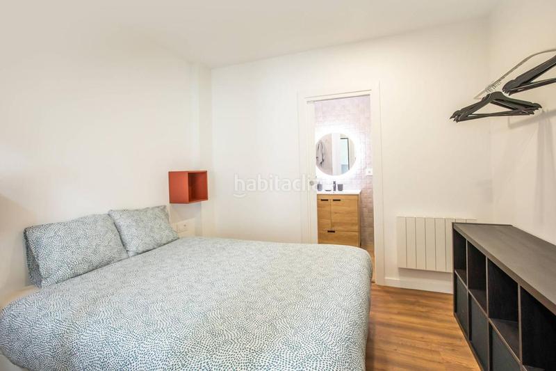 Foto 19d5f29d-857c-43da-9841-2237789a944e. Local comercial a Vila de Gràcia Barcelona