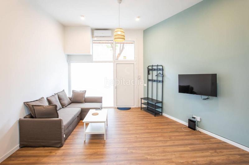 Foto 38d950fc-da92-4a87-a49e-6abce32c1dfb. Local comercial a Vila de Gràcia Barcelona