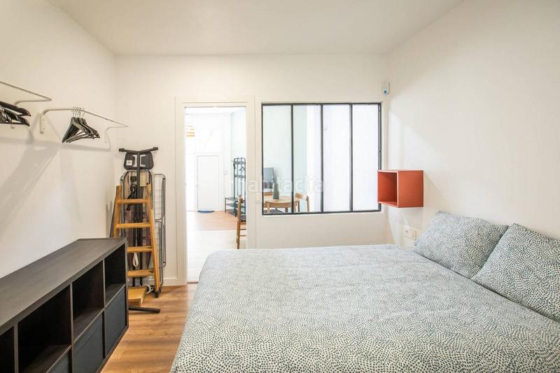 Foto ff35586b-d8bd-4400-bf75-50a27857eb42. Local comercial a Vila de Gràcia Barcelona