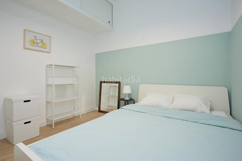 Foto 87a2bbc8-8855-4133-9d38-b08c4751ebd6. Miete etagenwohnung in El Camp de l´Arpa del Clot Barcelona