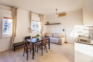 Etagenwohnung in Carrer de l'Atlàntida