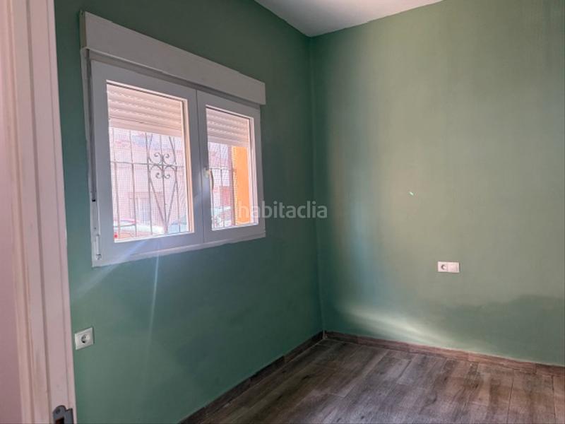 Foto ae3f16f2-2f7a-40d2-93cc-2a3009e41f5e. Casa  reformada en carrer paris en Creu de Barberà Sabadell