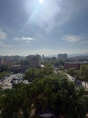 Etagenwohnung  Carrer de porto. Piso en badia para reformar