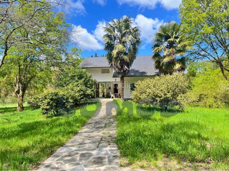 Foto a8da1ca4-39a7-486a-99b4-020fa5eee867. Chalet mit heizung in Corgo (O)