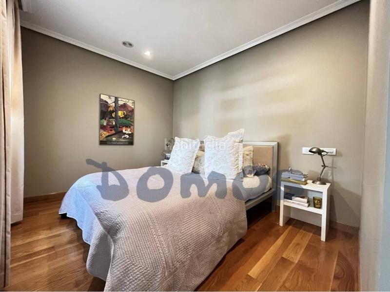 Foto c3e5d096-98ab-4c96-b726-d3a53dd75033. Duplex con riscaldamento parcheggio in San Roque - As Fontiñas Lugo