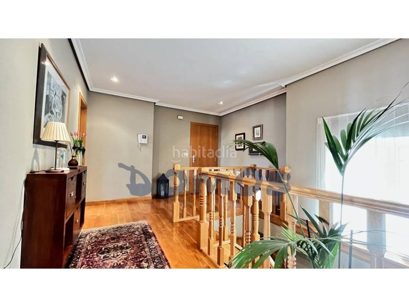 Foto e4b4e4ad-3dde-4b99-8f80-a066f26ac490. Duplex con riscaldamento parcheggio in San Roque - As Fontiñas Lugo