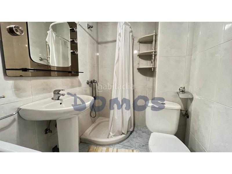Foto d2a7f73d-8fd0-4a0a-ad39-429684e21fc0. Piso  en venta en calle tuy en A Milagrosa Lugo