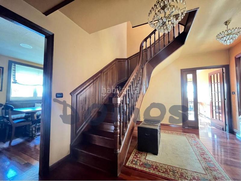 Foto 600d6f06-2f6d-45a7-af56-88c81b84ce1f. Chalet  en venta en calle escocia en Fingoi Lugo