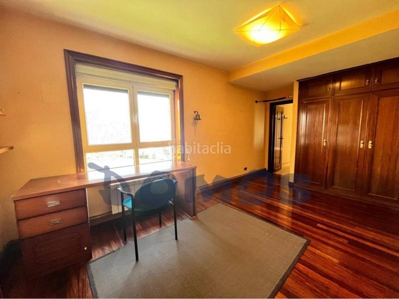 Foto f75d45ab-6255-4e38-bb7a-52e8230dbf55. Chalet  en venta en calle escocia en Fingoi Lugo