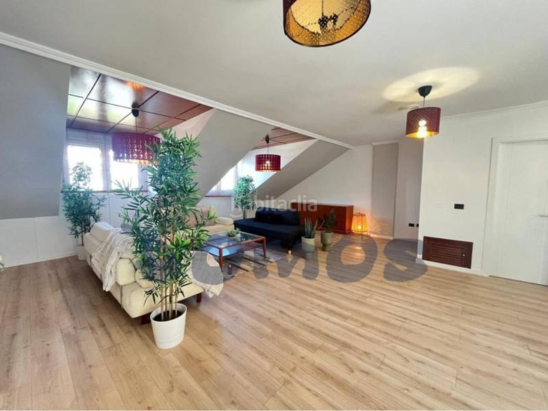 Foto 2bc0da1b-28b3-4b63-ae32-9a0cc5168414. Location duplex avec chauffage parking dans Recatelo - O Carme Lugo
