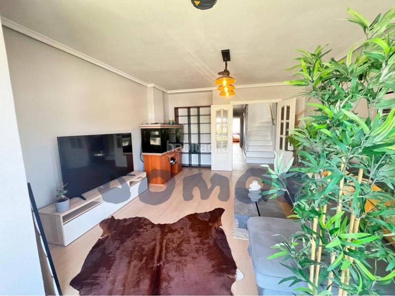 Foto eaa69631-6e93-430e-976f-4ed152a74e27. Location duplex avec chauffage parking dans Recatelo - O Carme Lugo