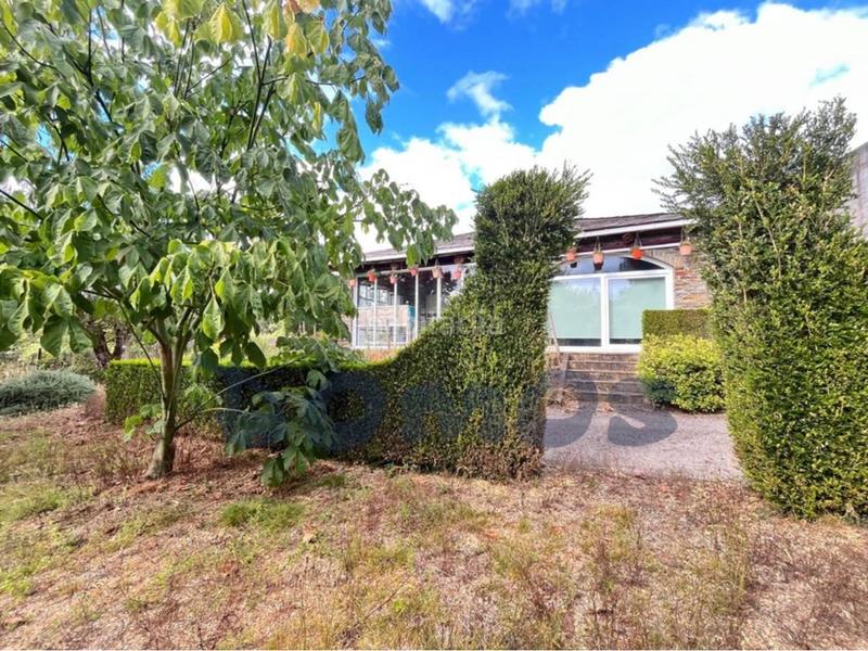 Foto dd79fc13-3a48-436c-82b9-bc754787e86d. Maison avec chauffage parking dans Corgo (O)