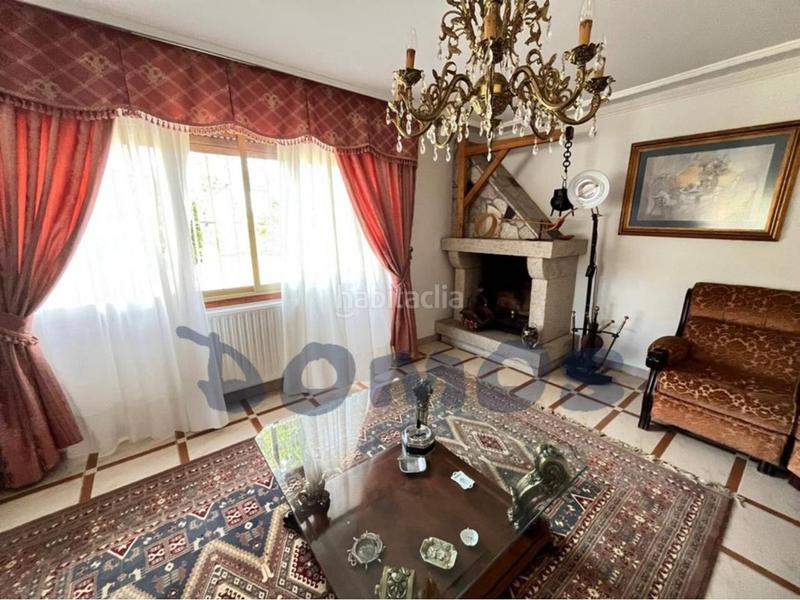 Foto 3768dd13-8b1b-4ec2-a8ee-0c55e74e973a. Chalet mit heizung parking in Corgo (O)