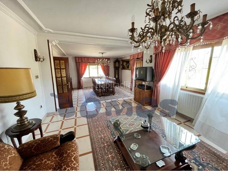 Foto 52612fbd-926f-4353-983a-be25283cbe9d. Chalet mit heizung parking in Corgo (O)