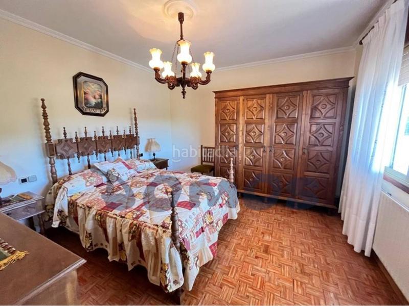 Foto 5be08559-926e-4cda-8502-4e135b0e900b. Chalet mit heizung parking in Corgo (O)